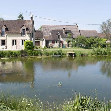 Hotel Holistica Saint-Fargeau  Zewnętrze zdjęcie
