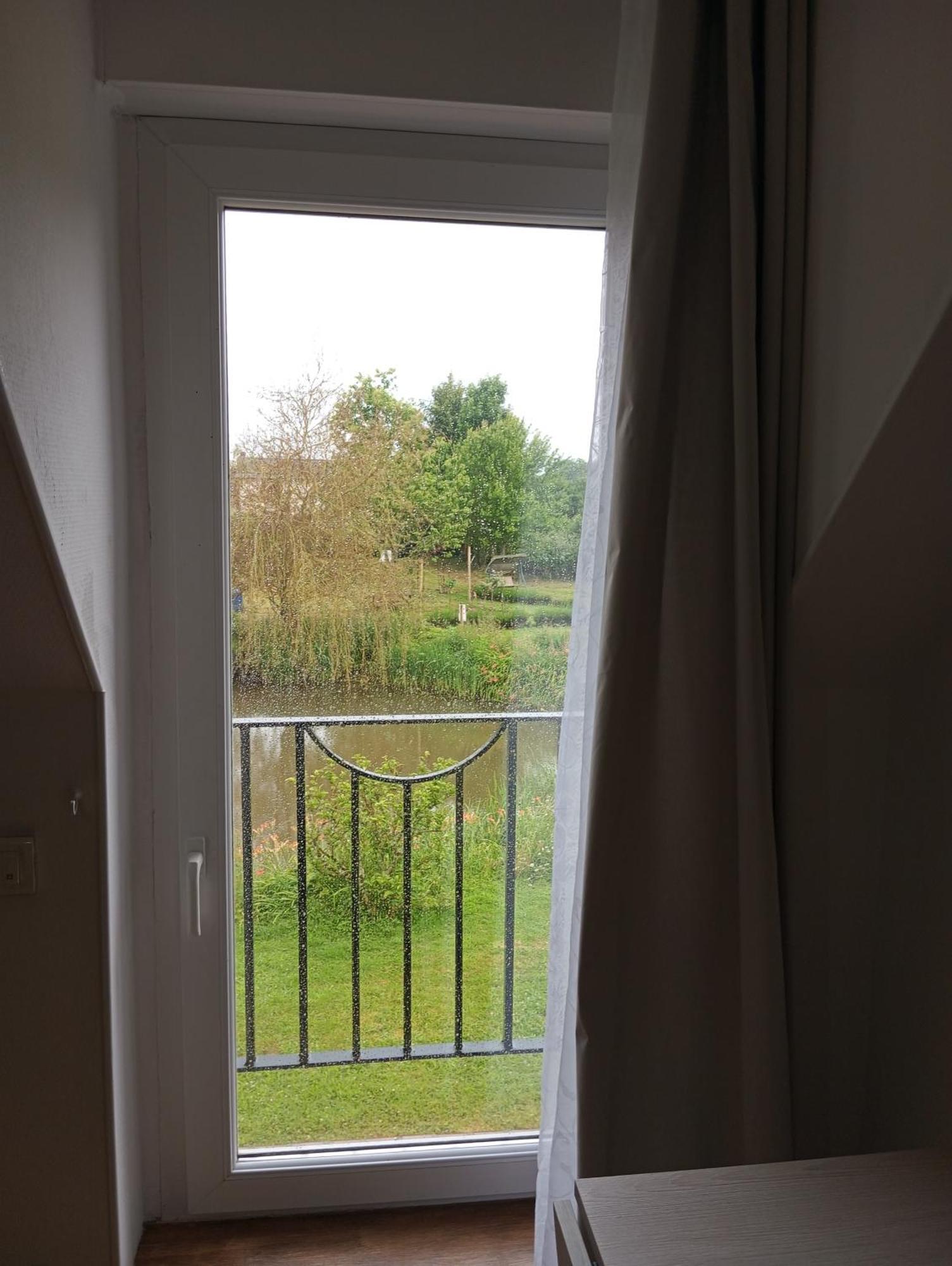 Hotel Holistica Saint-Fargeau  Zewnętrze zdjęcie